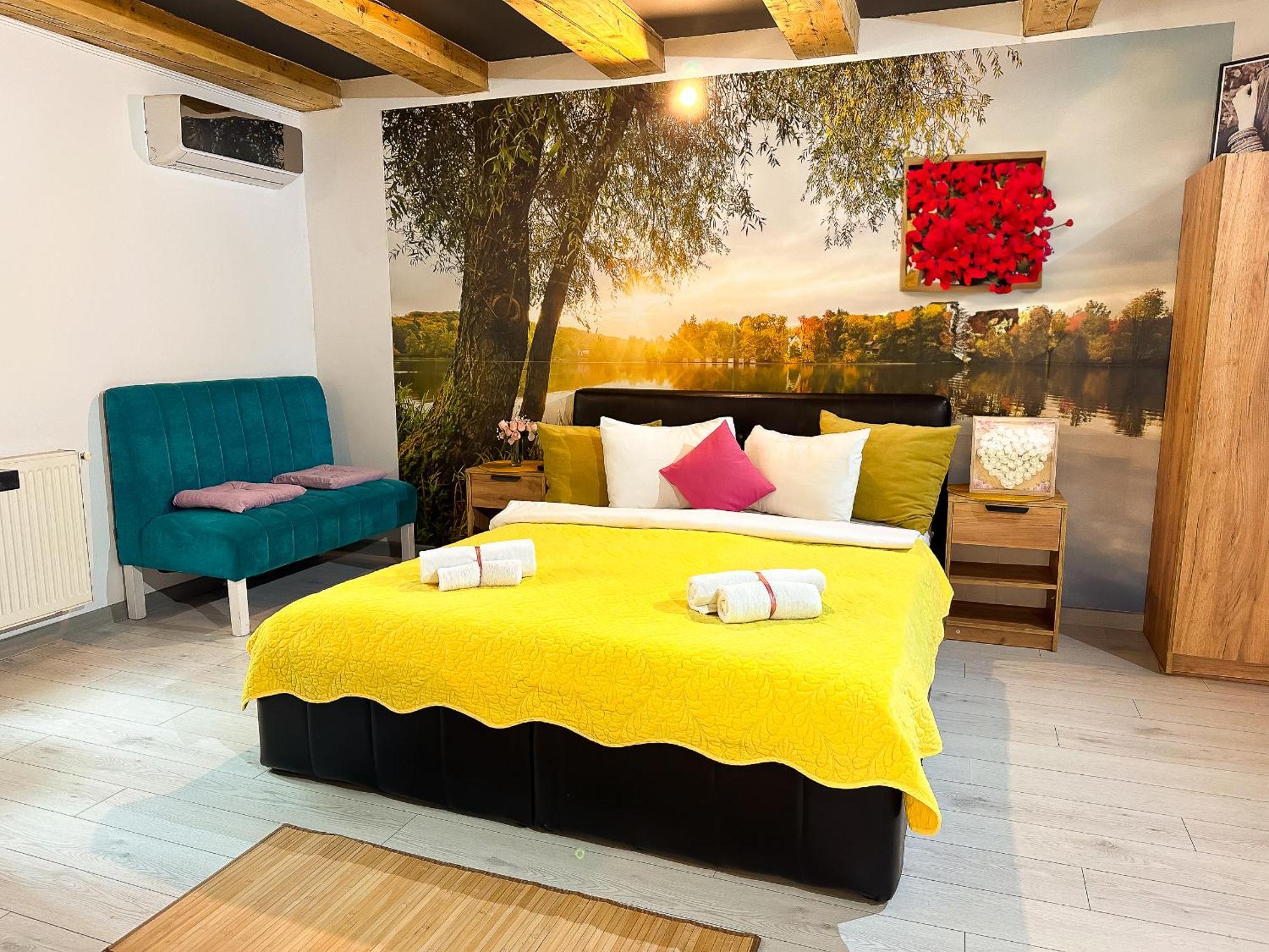 Venus Central Lux Studio Craiova Extérieur photo